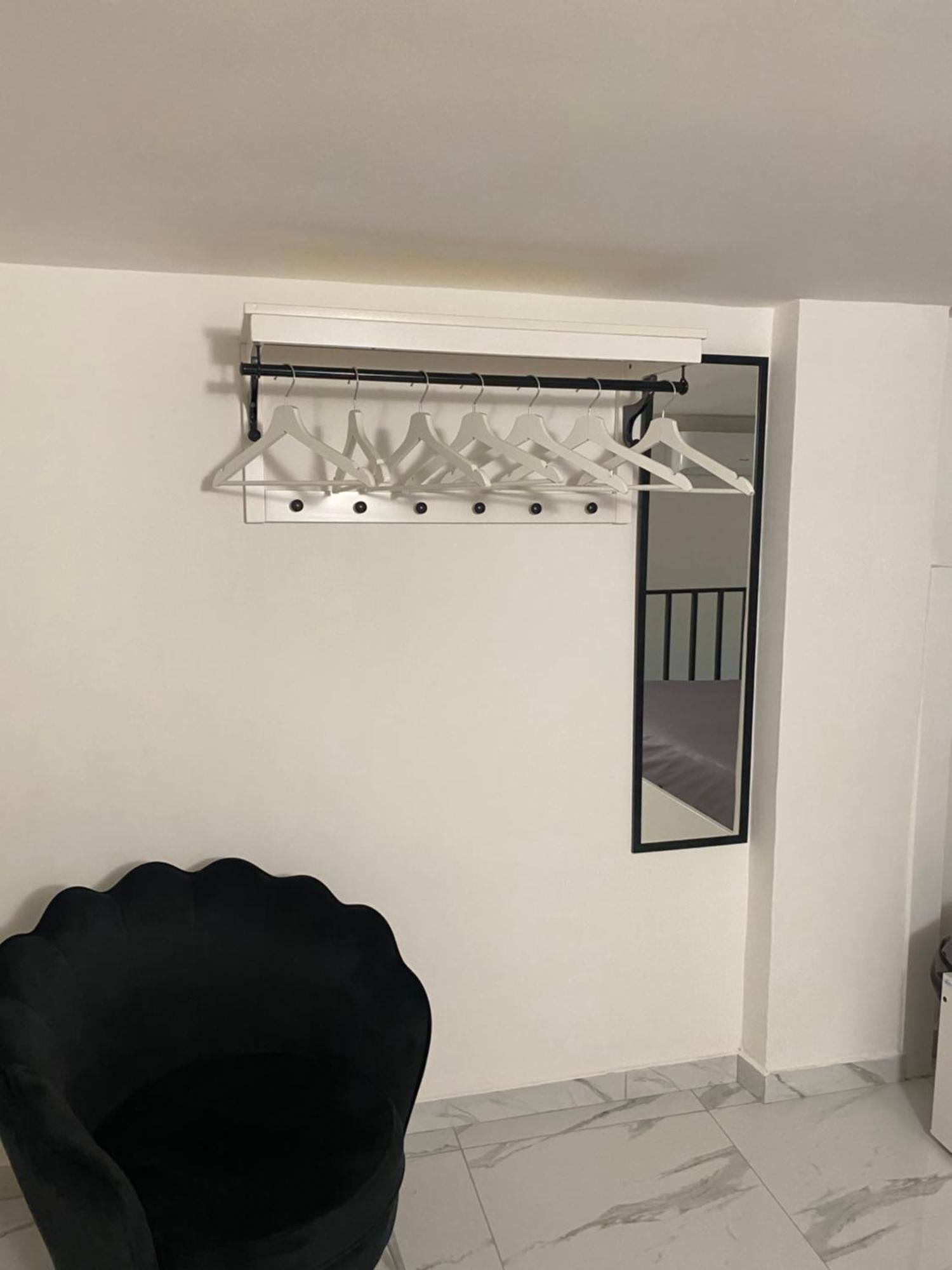 La Casetta Di Giovy Napoli Bagian luar foto