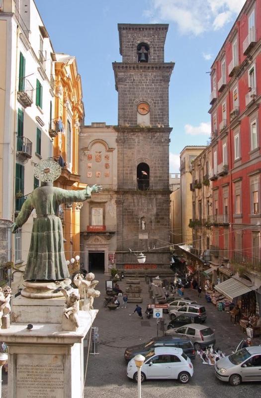 La Casetta Di Giovy Napoli Bagian luar foto